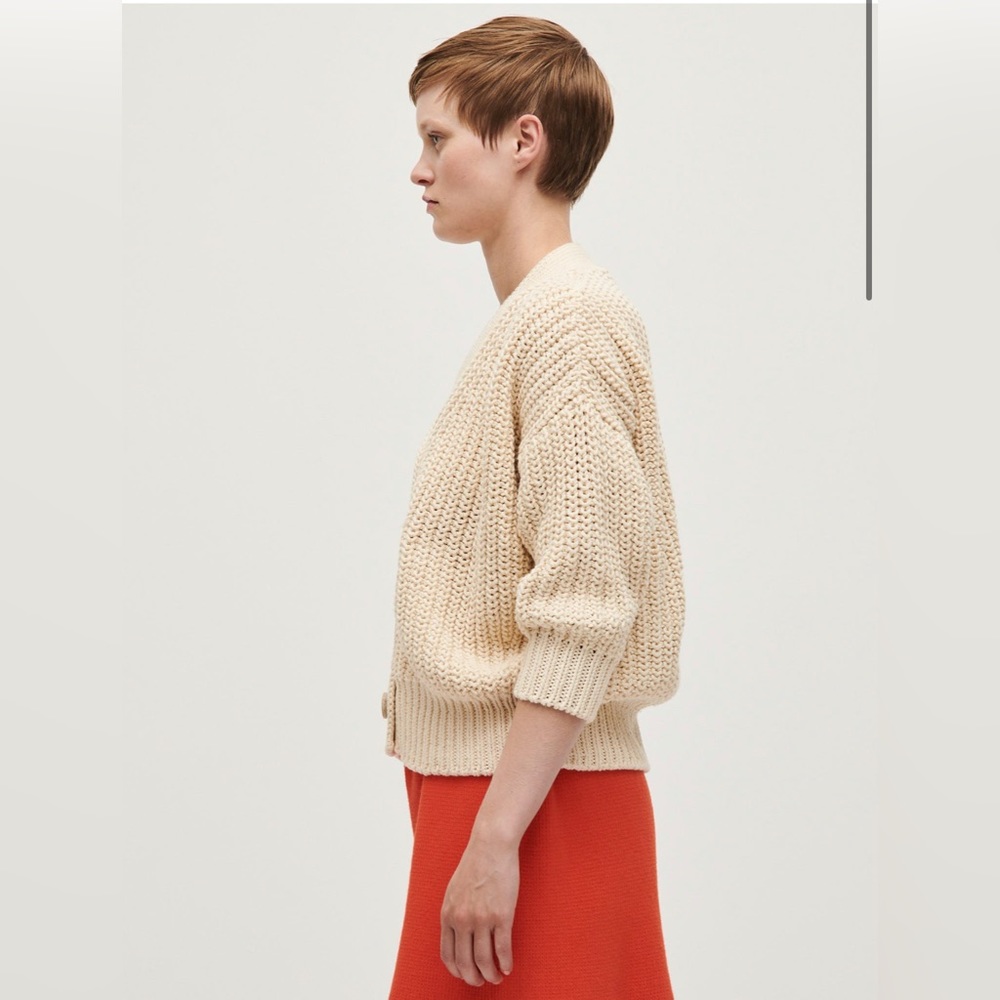 Women's Cream Knit Sweater - Picture 3 of 9